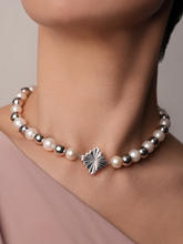 Load image into Gallery viewer, Lustre Necklace