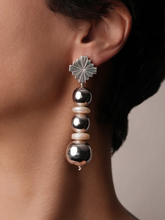 Load image into Gallery viewer, Mist Earrings Long