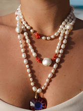 Load image into Gallery viewer, Helios Pearl Necklace