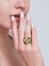 Load image into Gallery viewer, Queen Ring - birceakalaydesign