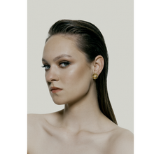 Load image into Gallery viewer, Queen Cuff Earrings