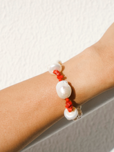 Load image into Gallery viewer, Dragon Pearl Drop Bracelet
