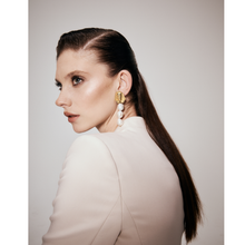 Load image into Gallery viewer, Treasure of Tutankhamun Earring - Pearl Drop
