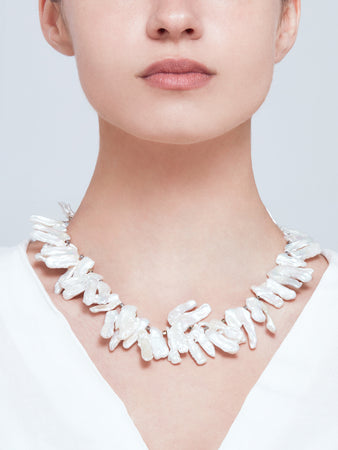 Imagine pearl necklace