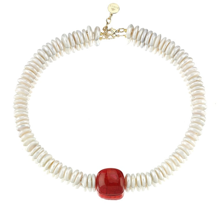 Dignity pearl necklace with scarlet red carnelian natural stone